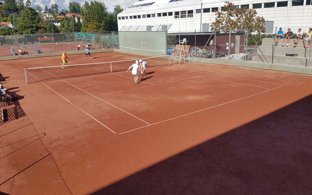 Sommertennis på Holmen Tennisklubb