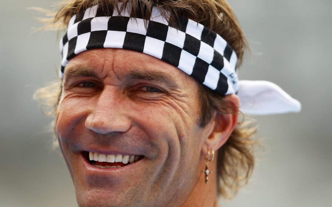 Pat Cash kommer og trener med deg på Holmen tennis 22.12.24!